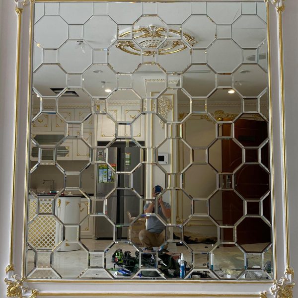 Gương dán tường kính thủy trang trí màu trắng